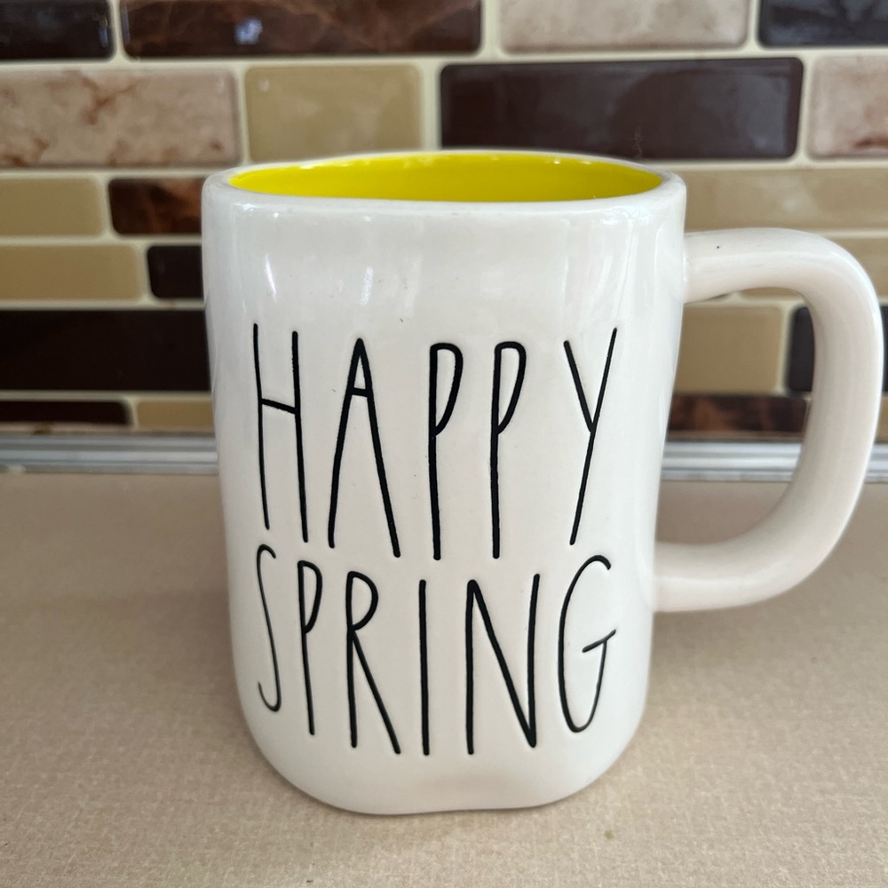 Rae Dunn - Happy Spring mug